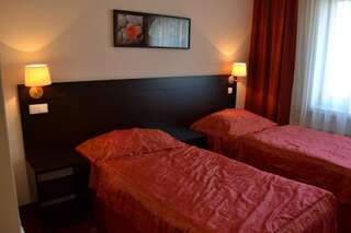 Отель Hotel San Remo Згеж Стандартный двухместный номер с 1 кроватью или 2 отдельными кроватями-7