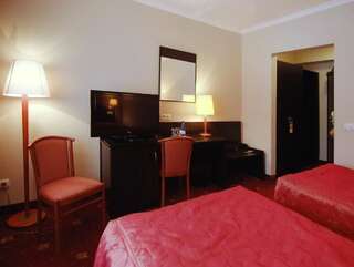 Отель Hotel San Remo Згеж Стандартный двухместный номер с 1 кроватью или 2 отдельными кроватями-8